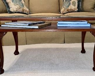 Chippendale display coffee table