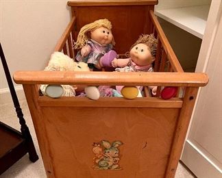 Vintage doll crib; vintage Cabbage Patch dolls