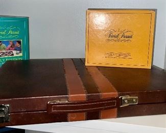 Trivial Pursuit games; Backgammon