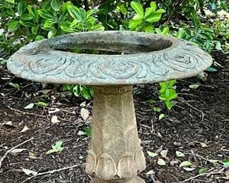 Cement bird bath
