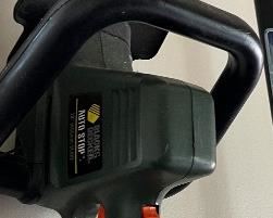 Black & Decker 18" hedge trimmer with auto stop