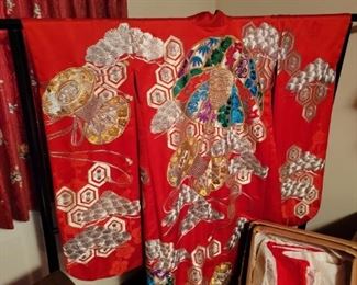 Authentic Japanese kimono hand embroidery 