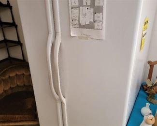 Good working double door fridge