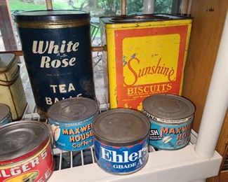 Vintage Sunshine Biscuits Tin