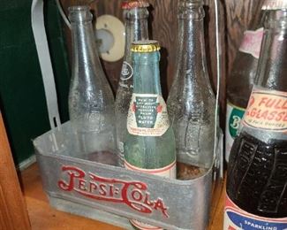 Vintage Pepsi-Cola Metal  Carrying Crate