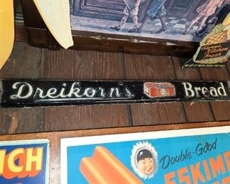 BEAUTIFUL ORIGINAL DREIKORN'S BREAD PORCELAIN DOUBLE SIDED SCREEN DOOR PUSH BAR