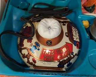 Vintage Incredible Edibles Toy