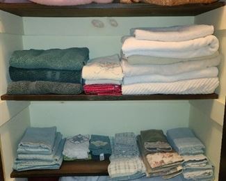 Towels & Linen