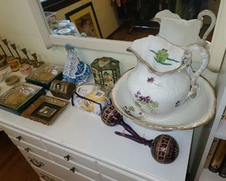 Oversized Pitcher W/ Bowl