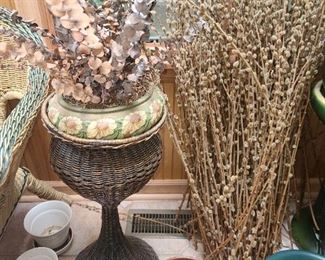 Wicker Plant Stand