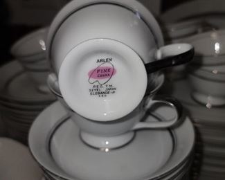 Arlen China Set