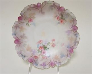 1044 RS PRUSSIA BOWL, APPROXIMATELY 9 IN X 2 1/2 IN HIGH