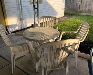Patio table with 4 chairs