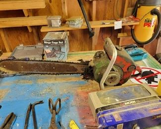 chainsaw