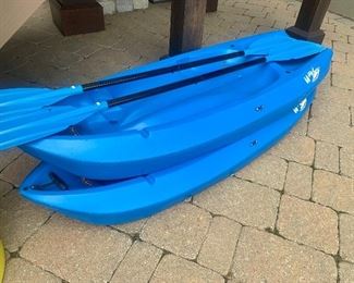 2 kayaks (kids size)