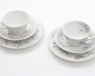 Floral Teacup Set Lot of Two