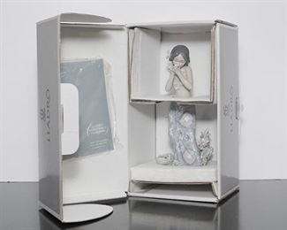 Lladro Hawaiian Garden Figure