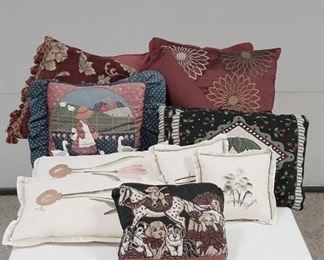 Lot of Throw Pillows