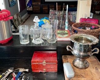 Pressure cooker, ice bucket, vases, beer mugs