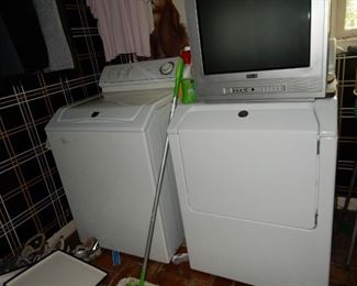 Washer & electric dryer