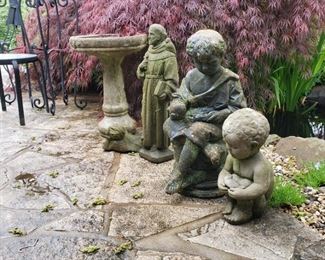 Garden statuary