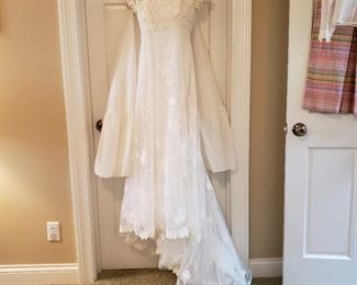 Wedding dress