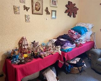 Southwest Decor, Linens, Wall Decor