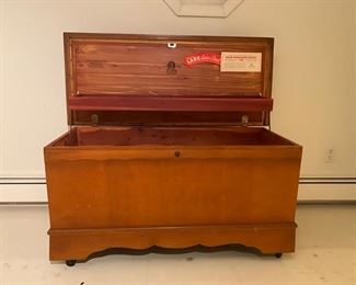 Lane Vintage Hope Chest