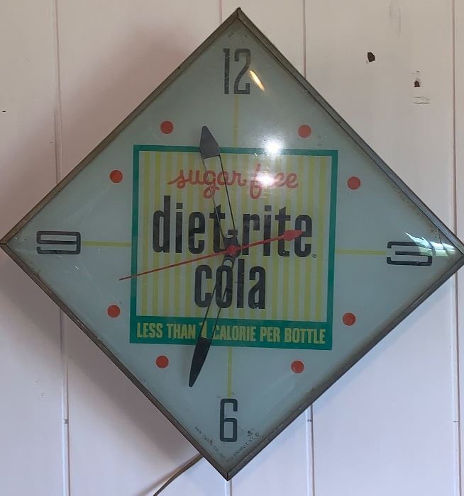 Vintage Pam Clock Company, Diet Rite Cola Clock. Clock works, needs light, small crack in the corner. 
