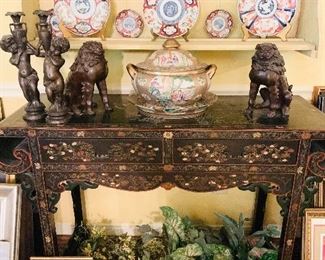 Chinese Lacquer Furniture, Foo Dogs