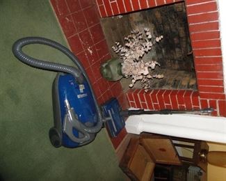 Kenmore canister vac
