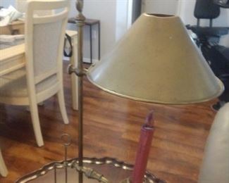 (antique lamp )Picture did not do it justice 