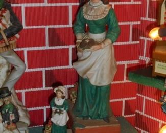 Ski Country Christmas 1977 Kentucky Straight Bourbon Whiskey decanter