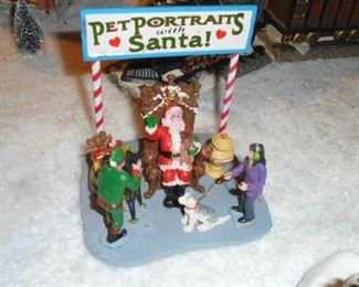 Pet portraits w/Santa