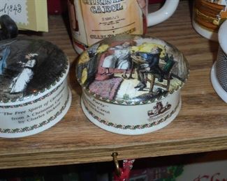 5 porcelain trinket boxes: The 12th night party