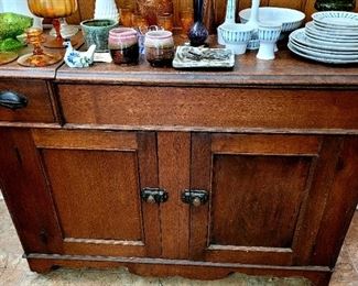 Primitive cabinet
