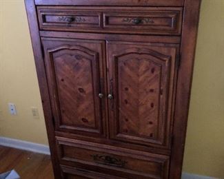 Bedroom tall dresser , located upstairs . Solid wood can be  yours for the low price of $75