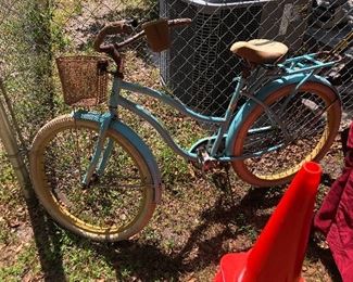 Beach cruiser in fair shape 
$50