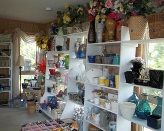 vases & flower arrangements