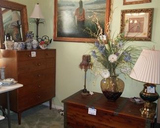 MCM dresser & nailhead chest
