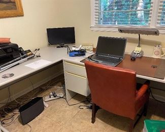 Desk (2 parts)