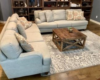 Beautiful light gray couch set. Excellent condition!