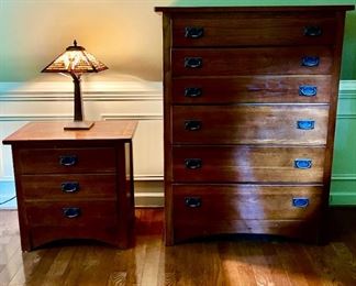 TALL CRAFTSMAN STYLE TALL DRESSER AND BEDSIDE CHEST