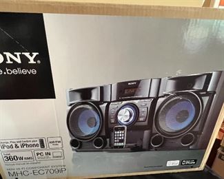 MINI HI-FI COMPONENT SYSTEM 