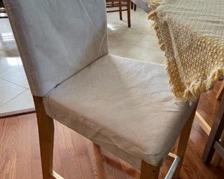 REMOVABLE SLIPCOVERS