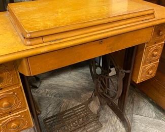 Sewing table antique