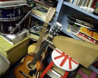 Guitar, drums, banjo. 