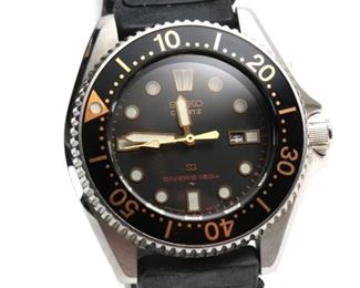 Seiko 2625-0019 Vintage Ladies Dive Watch 	Ladies 32mm Diameter Bezel 	
