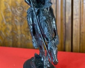 James Earle Fraser End of The Trail Bronze Sculpture Statue	19x6.5x17.5in	HxWxD
