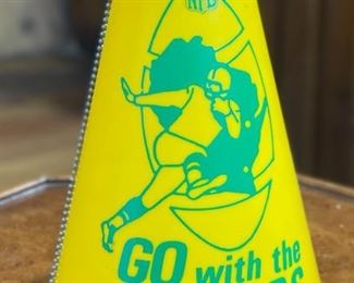 1960s Vintage NFL Green Bay Packers Megaphone Yell-A-Phone	7.5in H x 4.75 in diameter	
